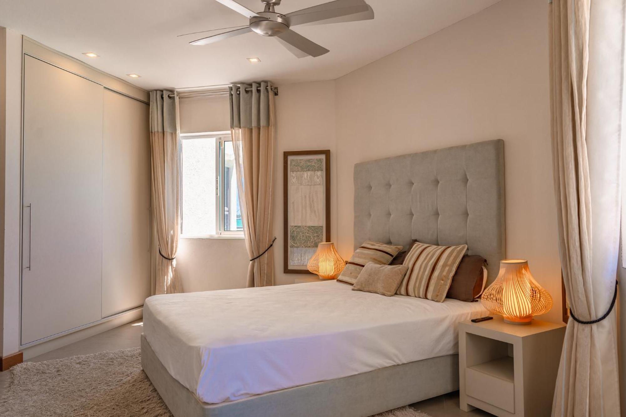Beachfront Luxurious Stunning Sunset Boulevard Apartment, Grand Baie Exterior photo