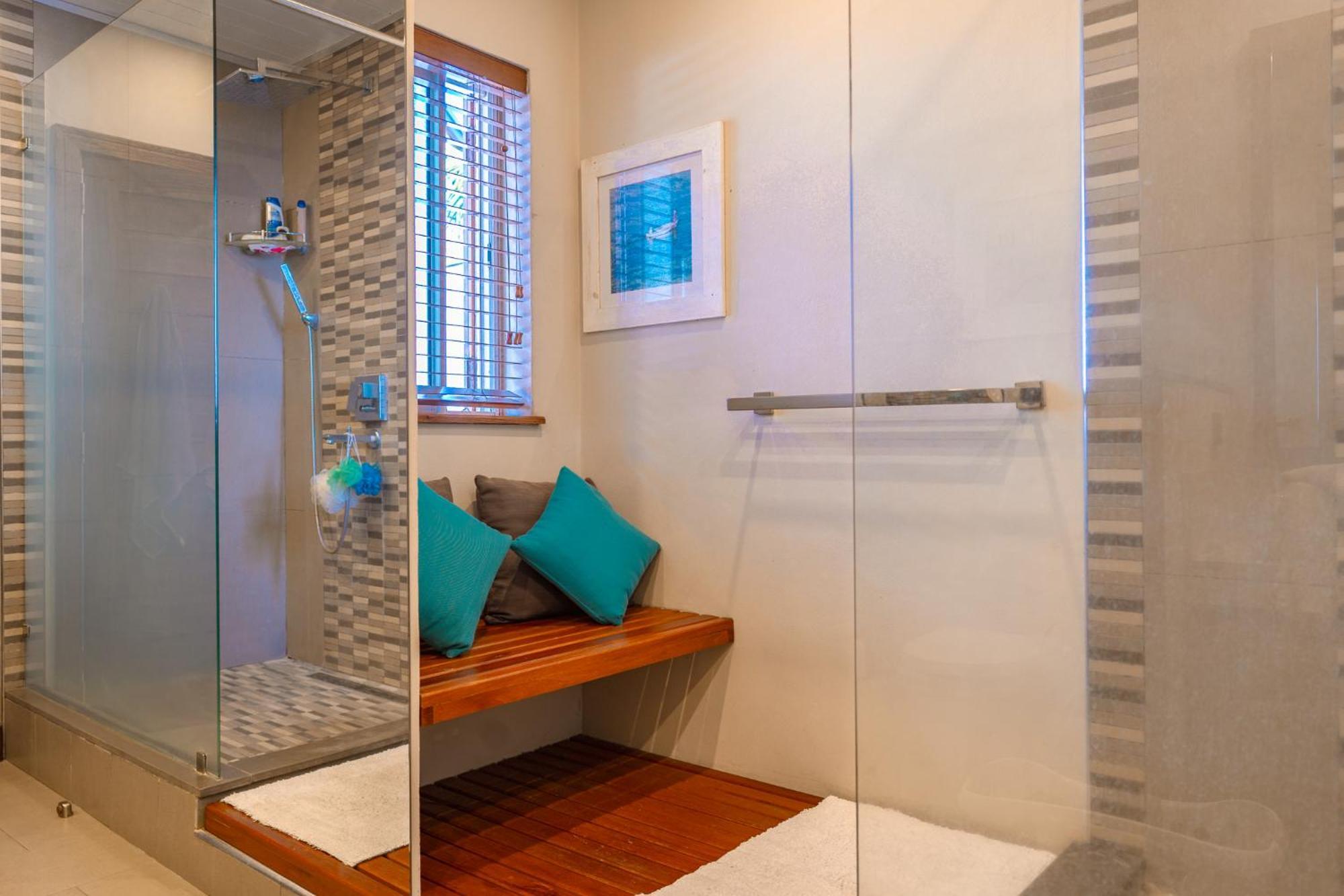 Beachfront Luxurious Stunning Sunset Boulevard Apartment, Grand Baie Exterior photo